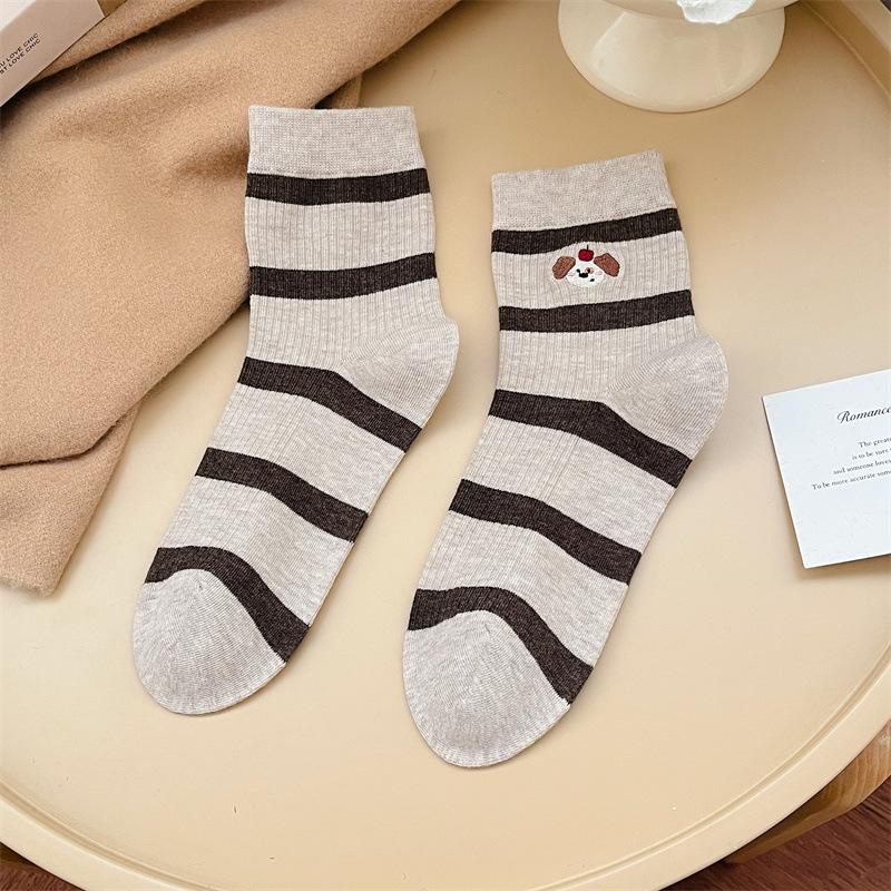 Autumn and Winter Socks, Cartoon-embroidered Pure Cotton Mid-calf Socks, Versatile School-style Women's Socks