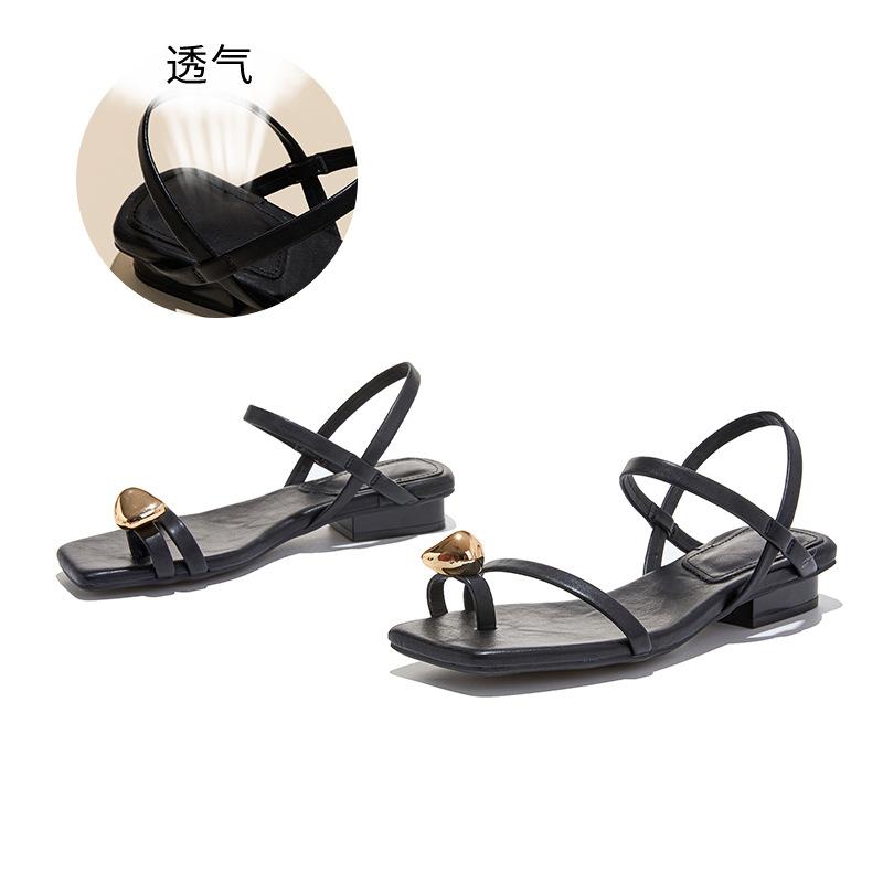

Mezzanine sandals high-end new square head sandals women s summer wear fashion word not tired feet cool slippers 35 чёрный