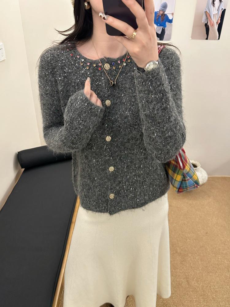 

2025 Autumn Women s Grey Knitted Cardigan Sweater - Korean Style XL серый