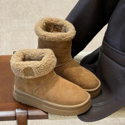 Lamb Wool Velvet Snow Boots Women's New Winter Warm Thick-soled Shoes Cotton Shoes Short Boots Tide