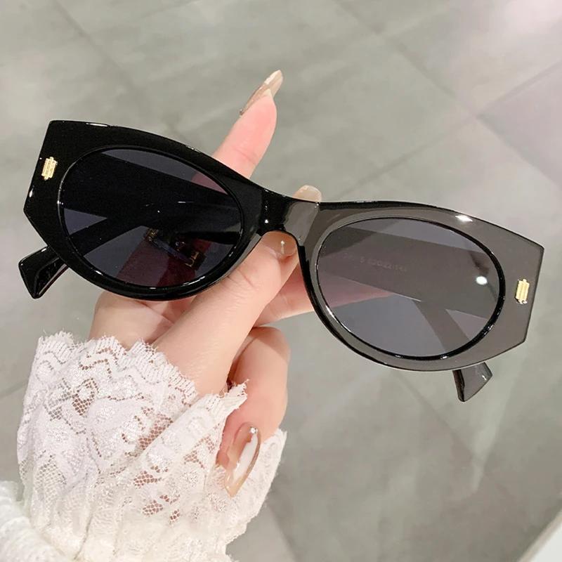  New Fashion Cat Eye Women Luxury Sunglasses Retro Rivets Men Gradient Shades UV400 Sun Glasses
