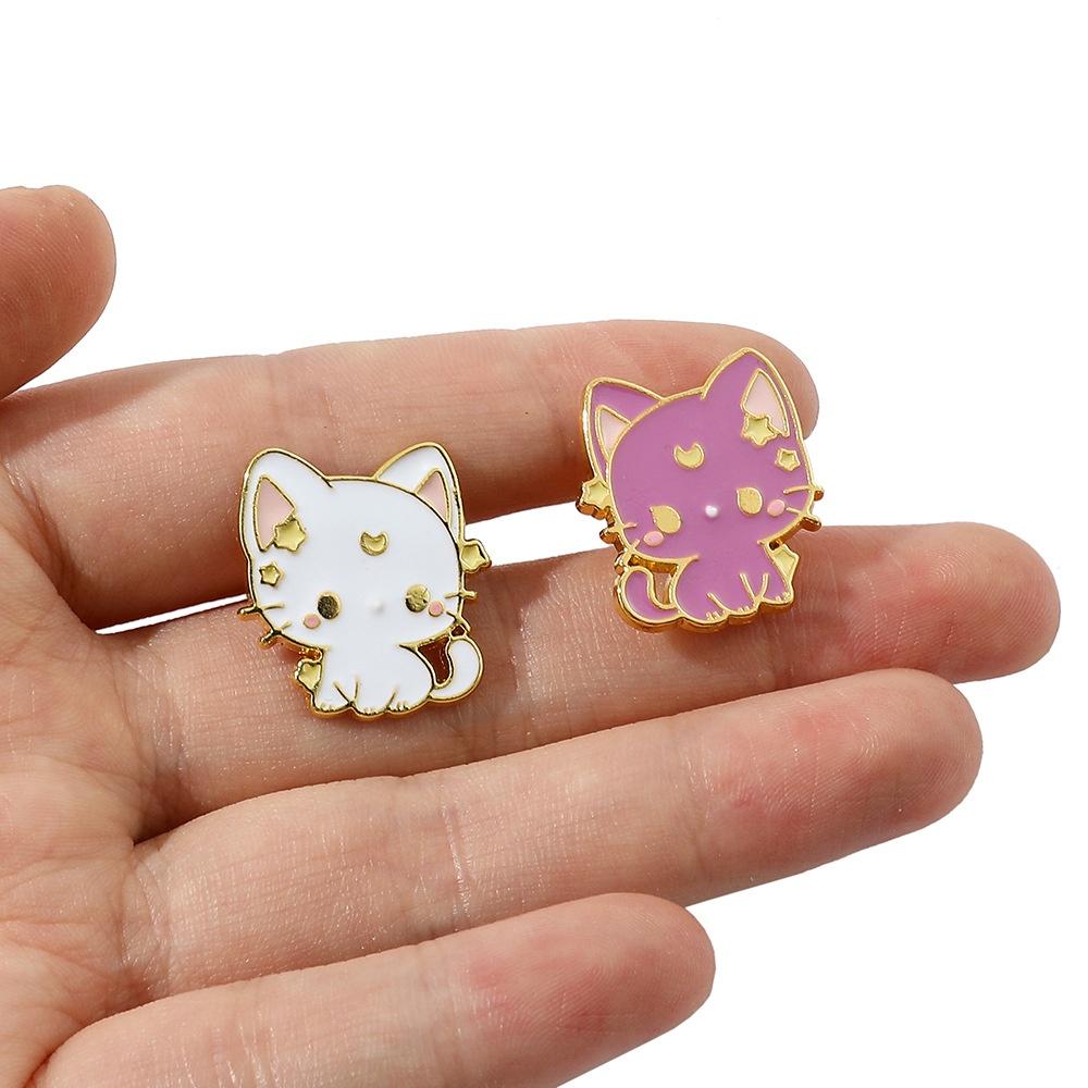 Cartoon Adorable Moon Kitty Pin Cute Alloy Brooch For Bags And Accessories
