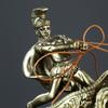 Vintage bronzová socha rytíře Pryskyřičná dekorace Středověká figurka rytíře Dekorace na polici doma i v kanceláři Jedinečný dárek pro muže