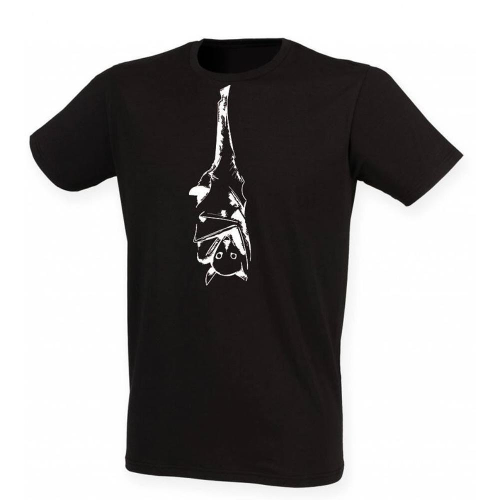 

With Hanging Bat Print Halloween Style Man Graphic T Shirt Fashion Vintage Gothic Cotton Tshirt Funny Adult Streetwear Unisex 4XL