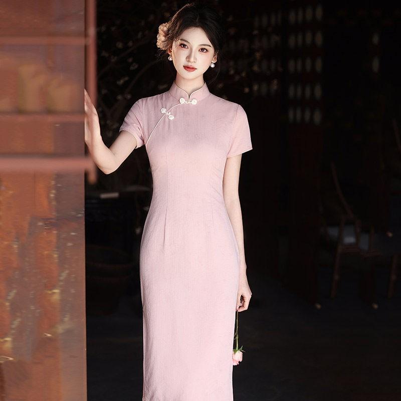 Pink Modern Chinese Style Qipao Dress Women 2026 Lightweight Silk-Linen Blend Long Cheongsam With Stand Collar Side