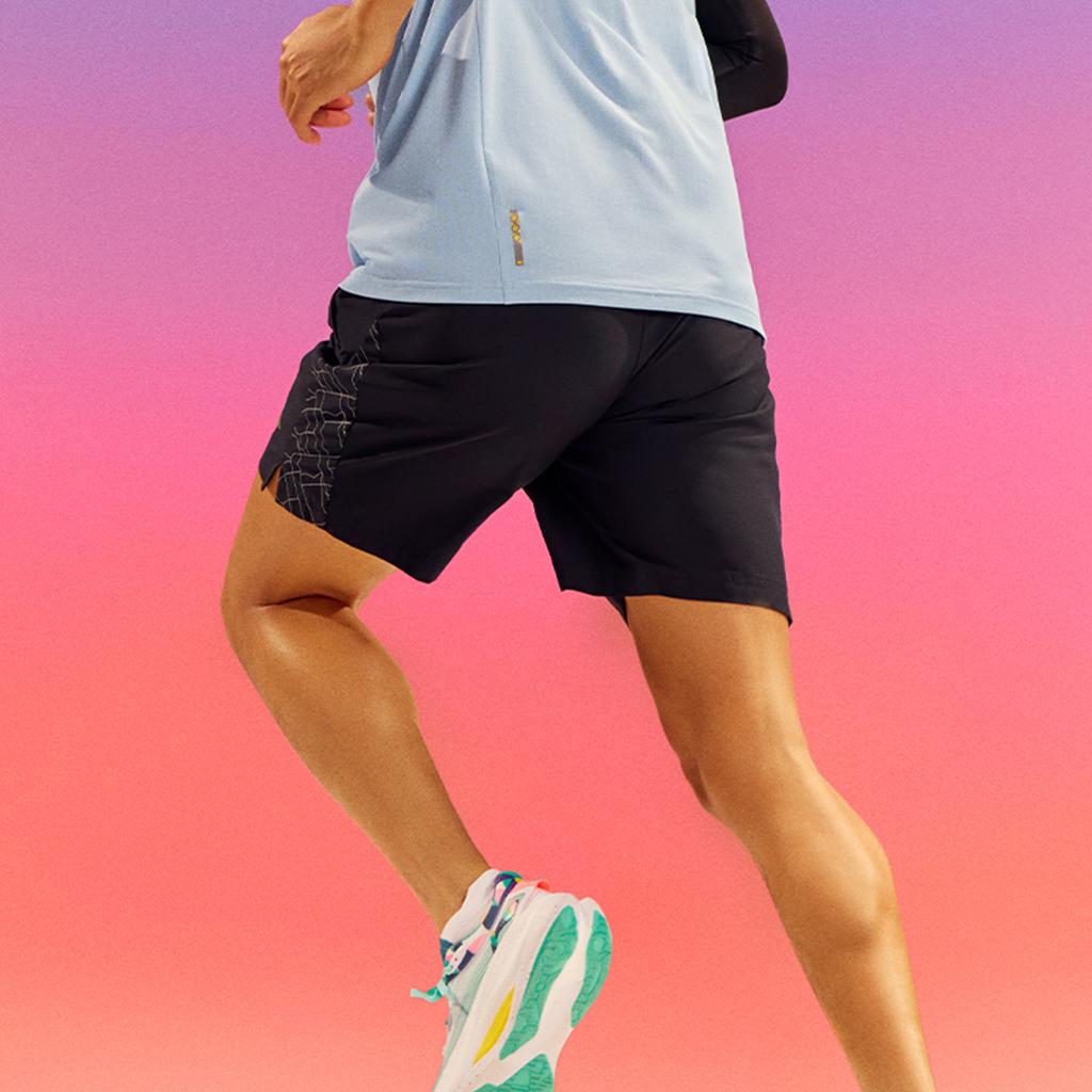 Li Ning Running Series Solid Color Mid Waist Quick Dry Breathable Straight Leg Sports Shorts Men Shorts Black AKSU047-1