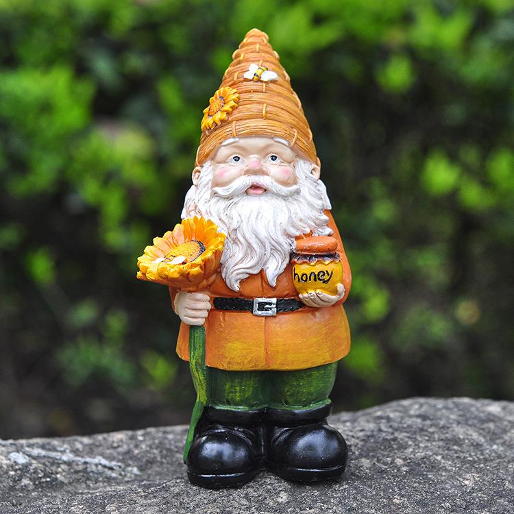 Bee Day Gift Gnome Dwarf Ornament Garden Resin Statue Ornament Decorative Dwarf Crafts