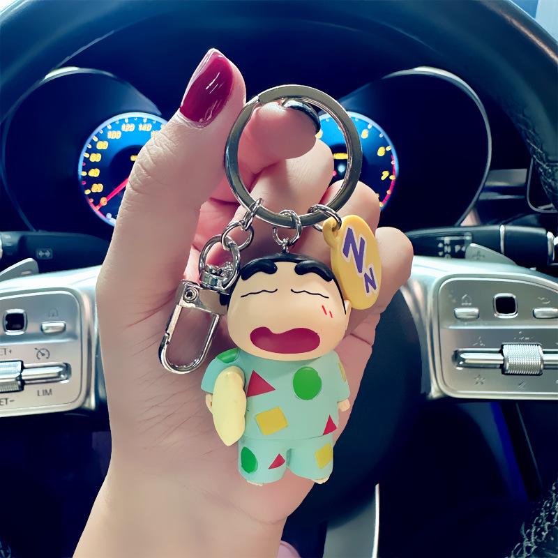 Nowe Figurki Kawaii Anime Kreskówkowe Crayon Shin-chan Breloki Uroczy Wisiorek do Plecaka Uchwyt na Klucze Ozdoby Akcesoria Prezenty Urodzinowe
