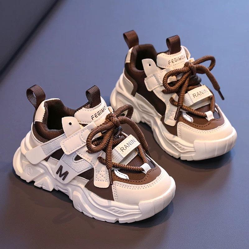 Children's Sports Shoes 2025 New Spring and Autumn Girls Shoes Soft Sole Light Winter Velvet Boys Dad Shoes