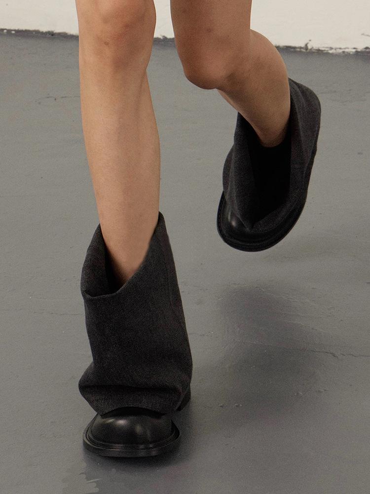 Leather retro niche denim shorts tube boots round head thick heel short boots women's 2025 new fashion stacking boots