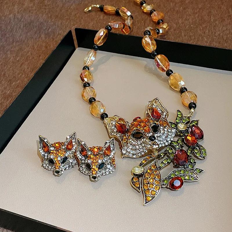 

Винтажное длинное колье в стиле барокко в форме лисы для женщин, серьги с коричневыми кристаллами, наборы с цирконами для вечеринок и банкетов коричневый