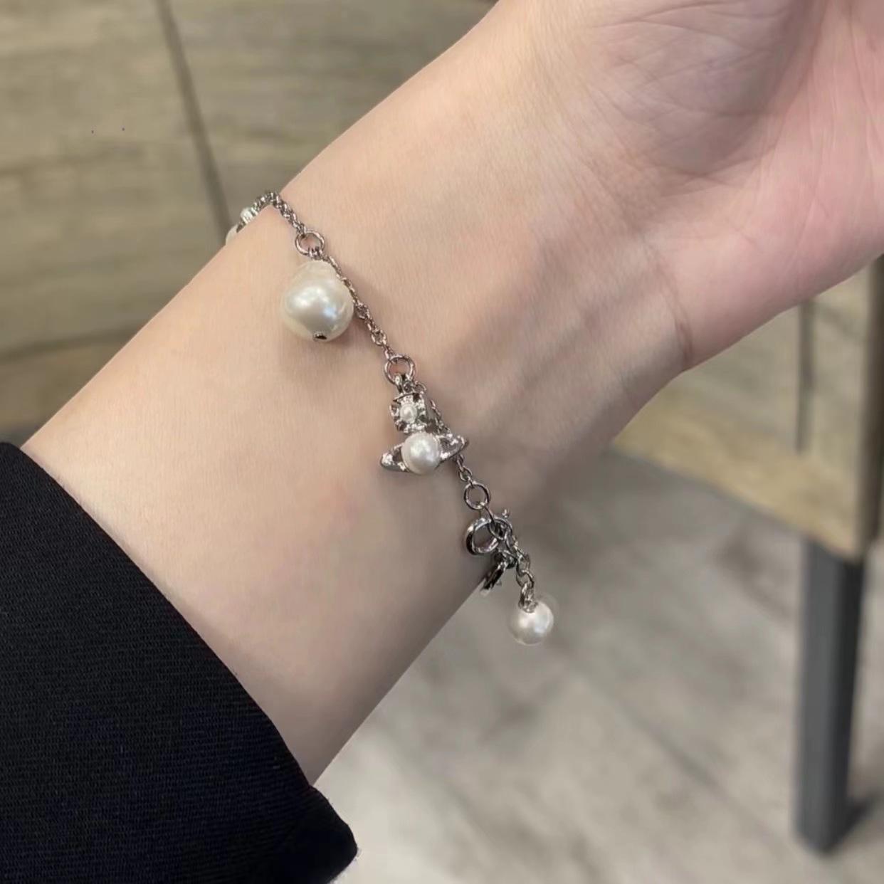 

Бароко-намисто з китицями та перлами від Вдови-імператриці - Модний акцент для жінок