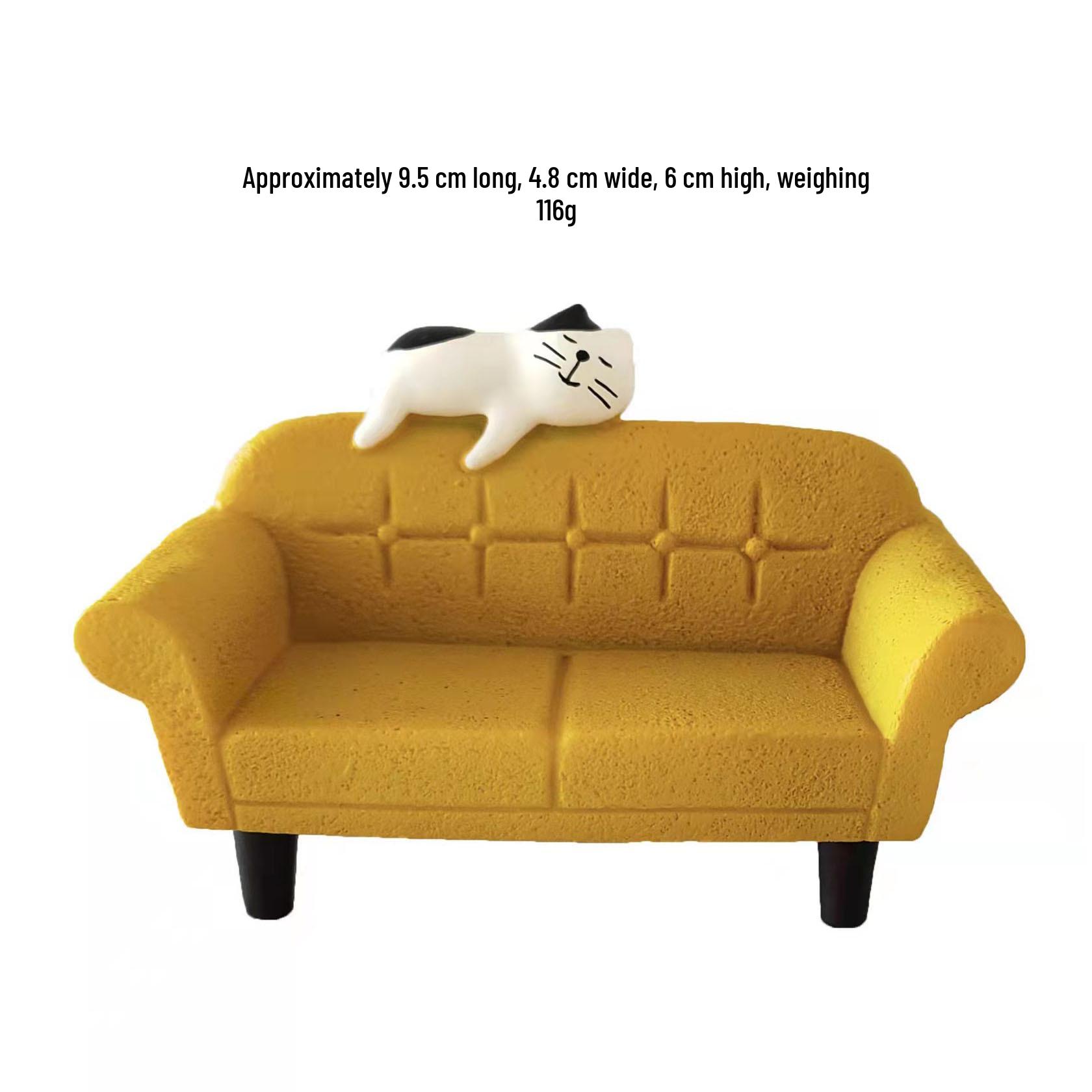 Japanese Cat ZAKKA Creative Miniature Resin Ornaments - Sofa Decoration and Scene Decor Crafts