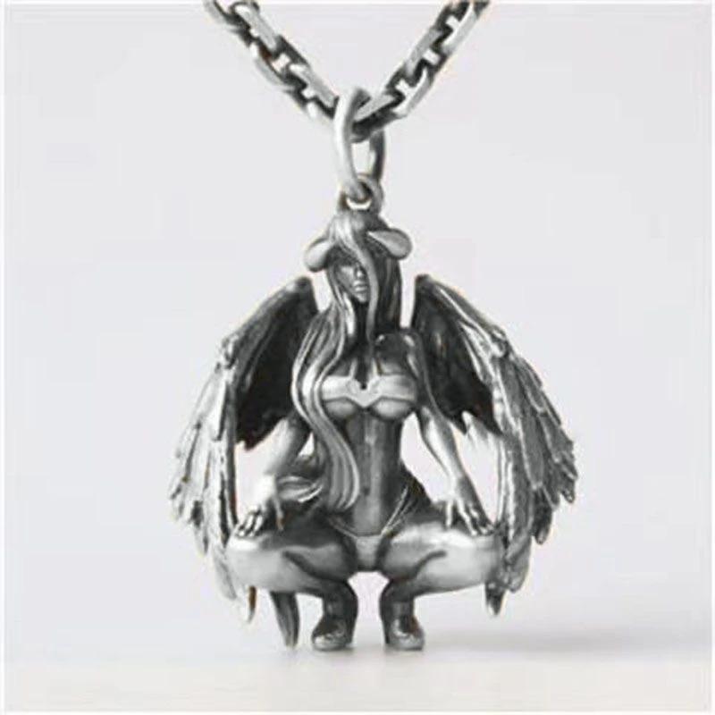 Vintage Punk Biker Girls Pendant Fashion Necklace for Men Women Motorcycle Riding Statement Jewelry Gifts