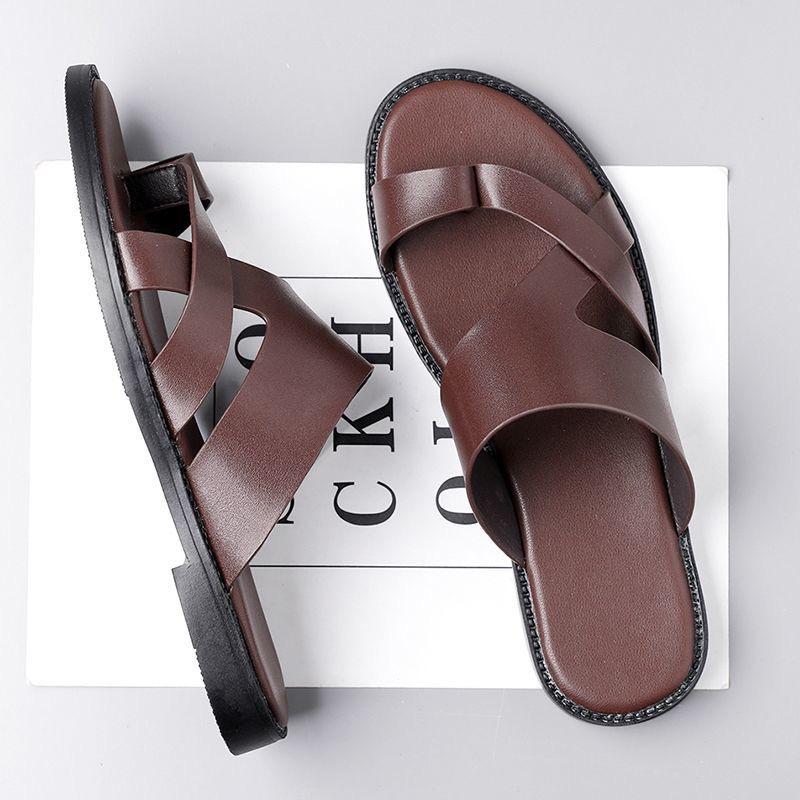 Men Black Leather Slippers Simple Flats Flip Flop Summer Brown Outdoor Roman Sandals Outdoor Beach Shoes for Father Over Sized