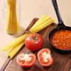One's Member Rohkost-Spaghetti mit Tomaten-Fleischsauce