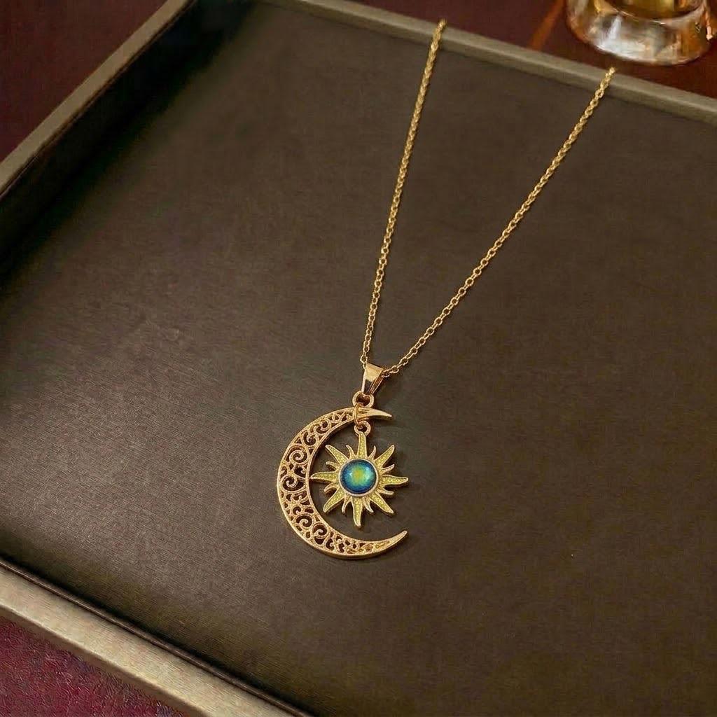 Women's Sweet Style Rainbow Diamond Pendant Necklace with Star & Moon Clavicle Chain