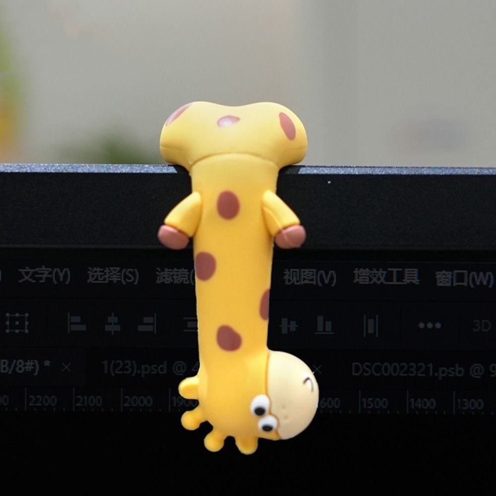 Mini Dolls Computer Monitor Decor 3D Desk Toy Giraffe Ornament Model  Auto Interior