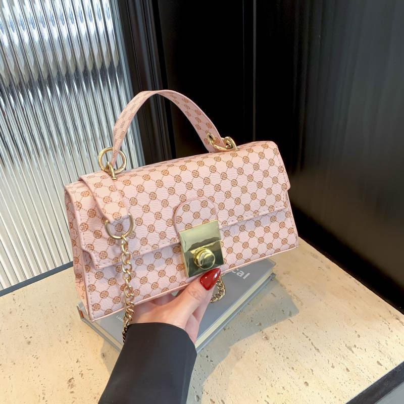 Retro Summer Handbag Women's 2025 New Casual and Beautiful Personalized Women's Bag Fashion Trend Shoulder Small Square Bag