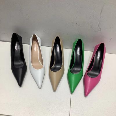 Mode Escarpins à bout pointu pour femmes 2024 Nouveautés Noir/Blanc/Kaki/Vert/Rose Peu profonds à enfiler Escarpins à talons hauts fins Chaussures de bureau Femme
