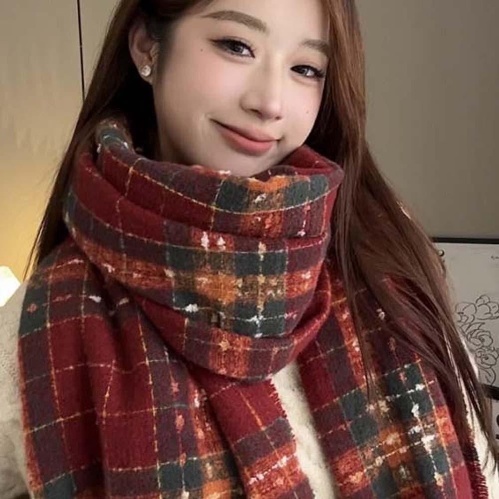 Soft Plaid Knitted Scarf Classic Women Thickened Scarf Gifts Long Tassel Neckscarf  Spring