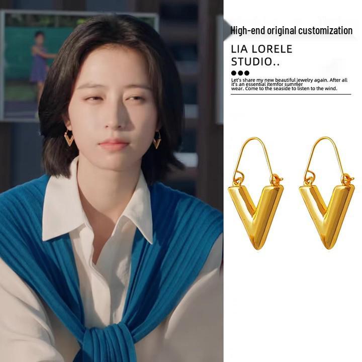 Silver Needle Geometric Stripe Semicircle Earrings - Unique European American Style Studs for Chic Personality