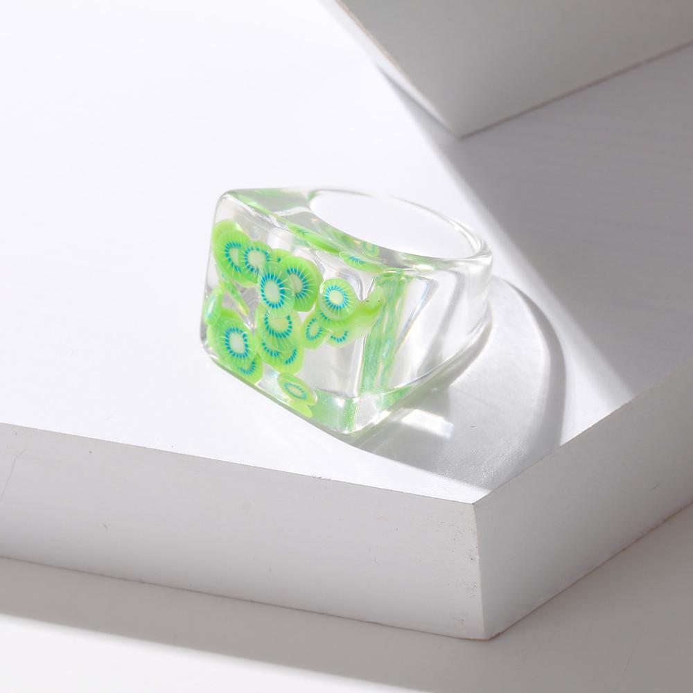Evropská a americká módní bižuterie Bohemian Transparent Resin Fruit Square Ring Dámský akrylový prsten