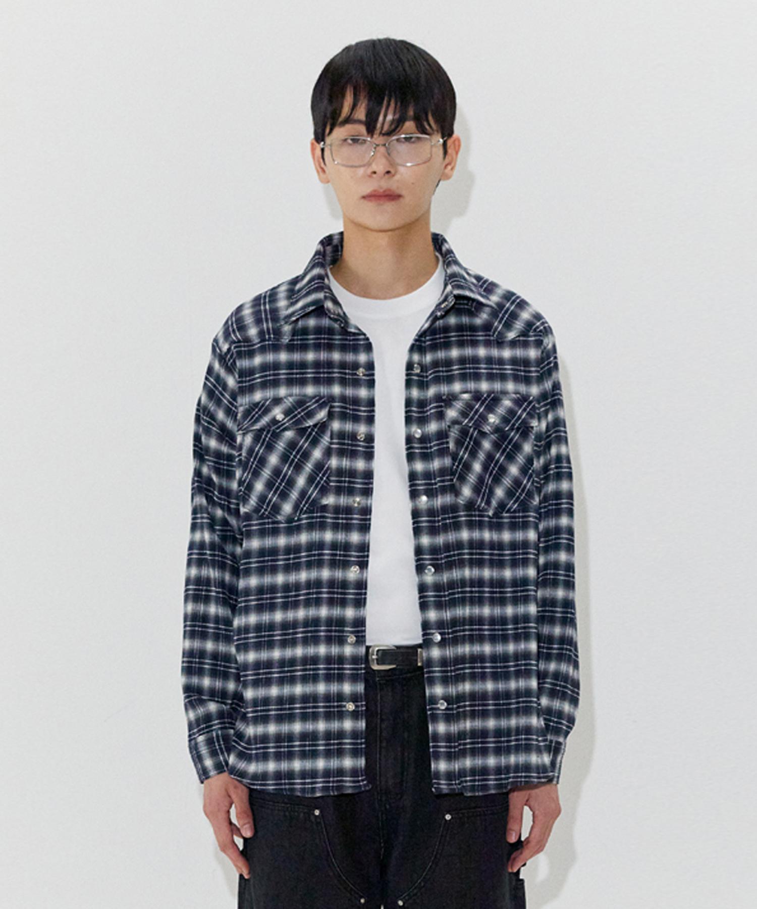 Parakeet Wrinkle Plaid Western Shirt (Dark Navy) Navy/L