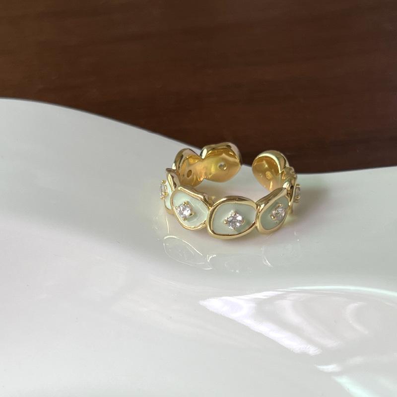 Vierblättriges Kleeblatt Tropfenglasur Ring Zart Leichter Luxus Nischendesign Premium-Sinn Diamant Persönlichkeit Passend Offener Zeigefinger Alltäglicher zarter Ring