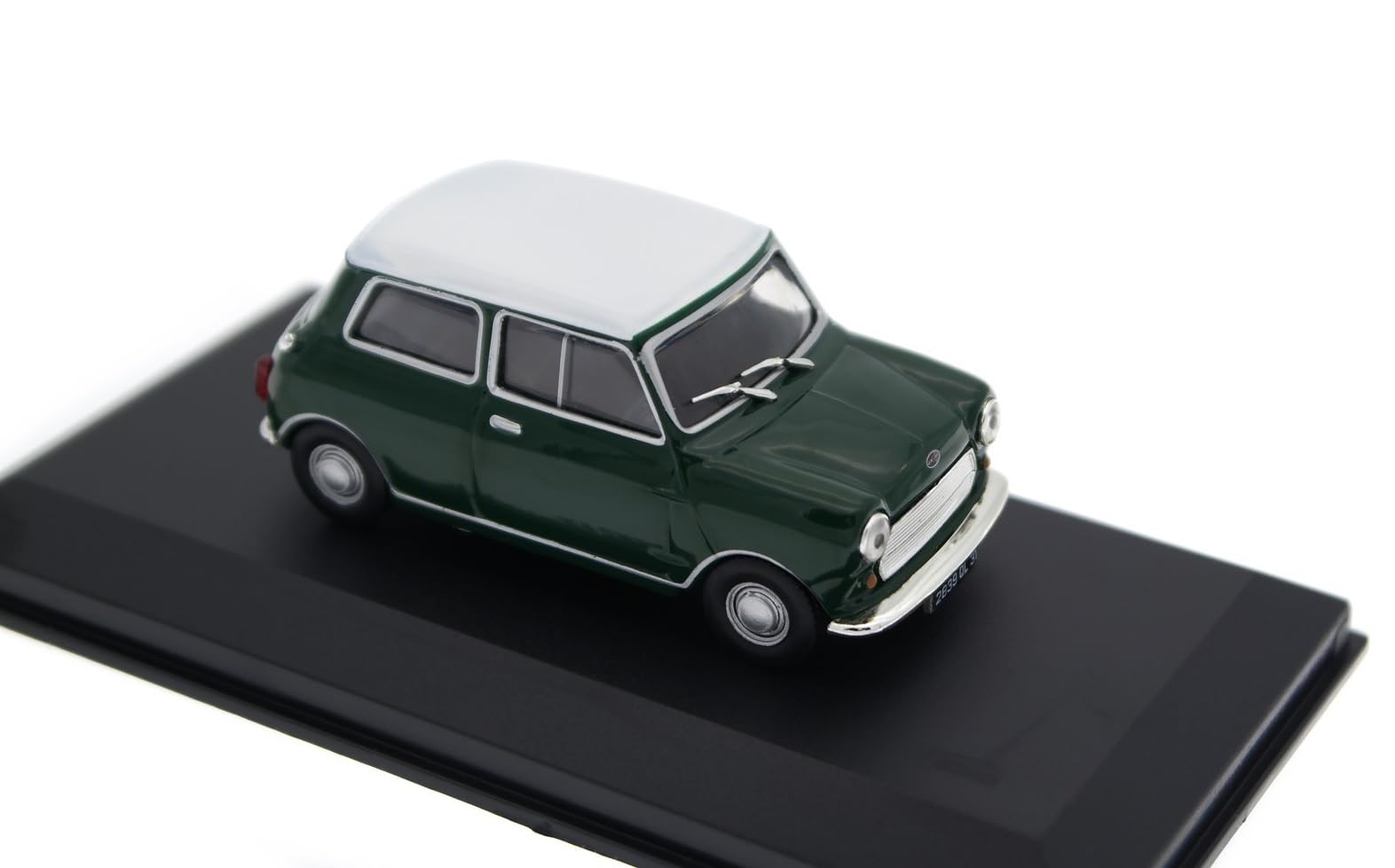 

Мини автомобиль MINI Cooper COOPER S 1967 1/43 (зеленый) [элемент] зелёный