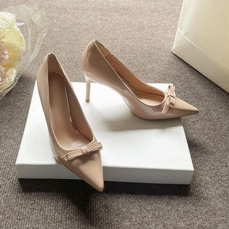 2026 Autumn New High Heels Stiletto Pointed Head Patent Leather Bow Fashion French Temperament Professional Nude Single Shoes