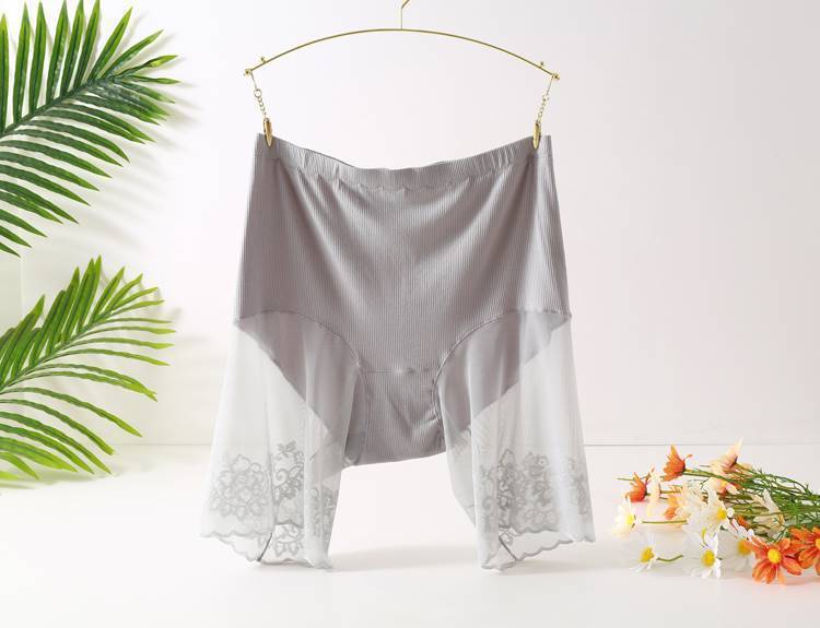 

45-115 КГ Большой Размер Безопасные Шорты Летние Женские Бесшовные Шорты-Юбка Под Юбку Защита от Натирания Бедер Шорты-Боксеры Сексуальное Кружево Женские Боксеры Large(95-115kg) серый