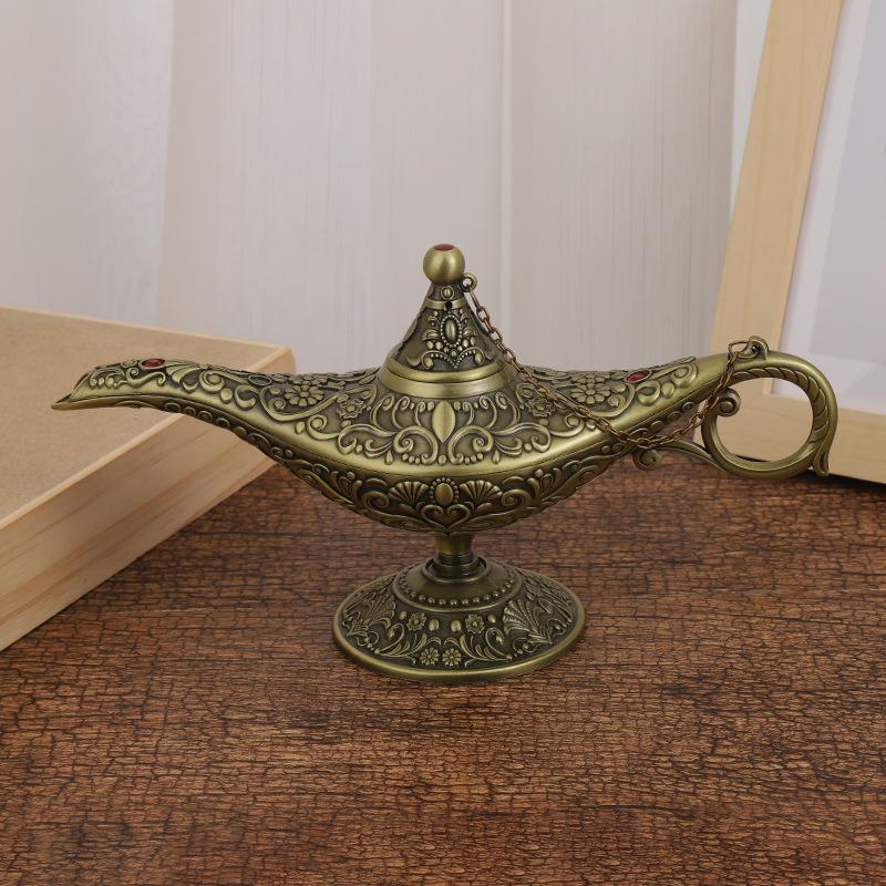 

Aladdin s Lamp Ornament 21x11cm - Creative Metal Home Decor & Housewarming Gift