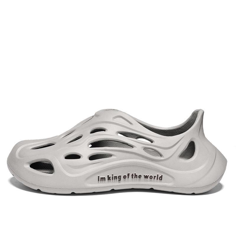 

Обувь Hole, мужская, новинка 2024 года, летняя, пляжная, верхняя одежда, большой размер, толстая подошва, две пары, сандалии, сумка, головные уборы, полутапочки для мужчин 40 серый