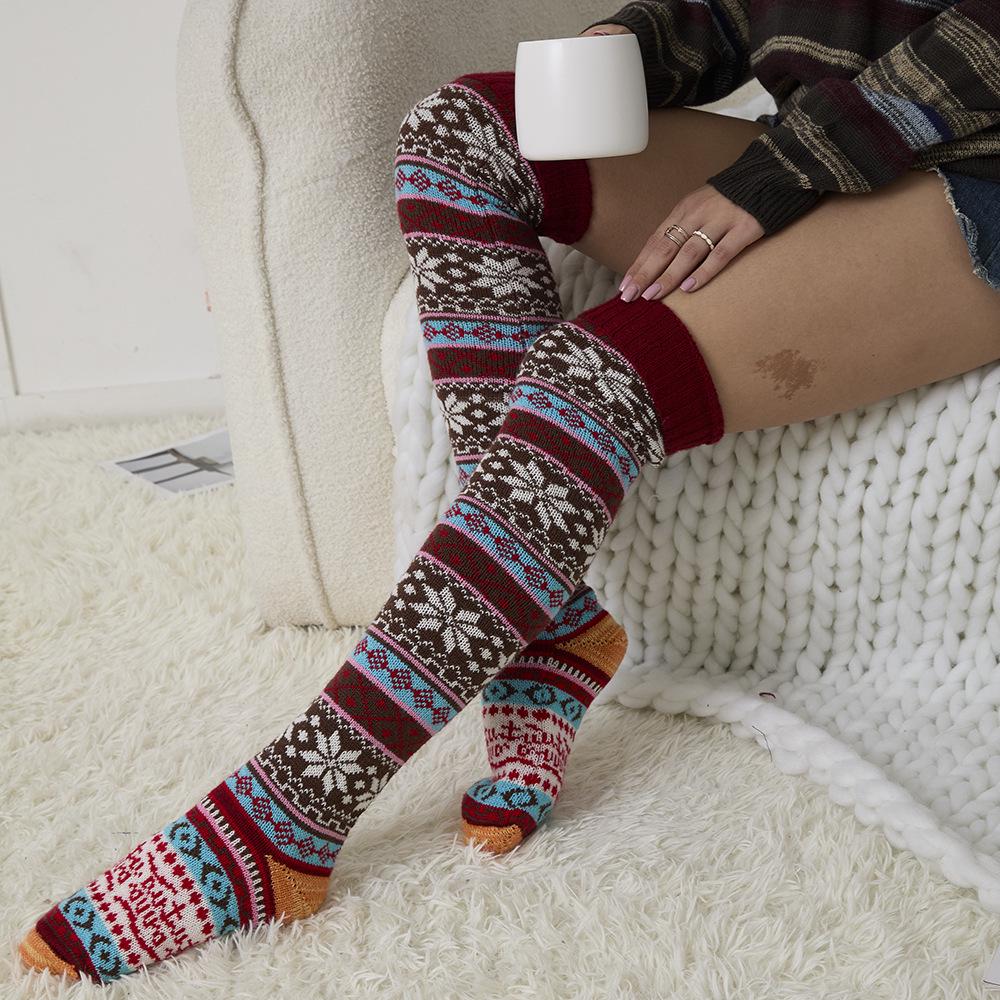2025 Herfst/Winter Dames Sneeuwvlok Kerst Gebreide Sokken tot op de knie