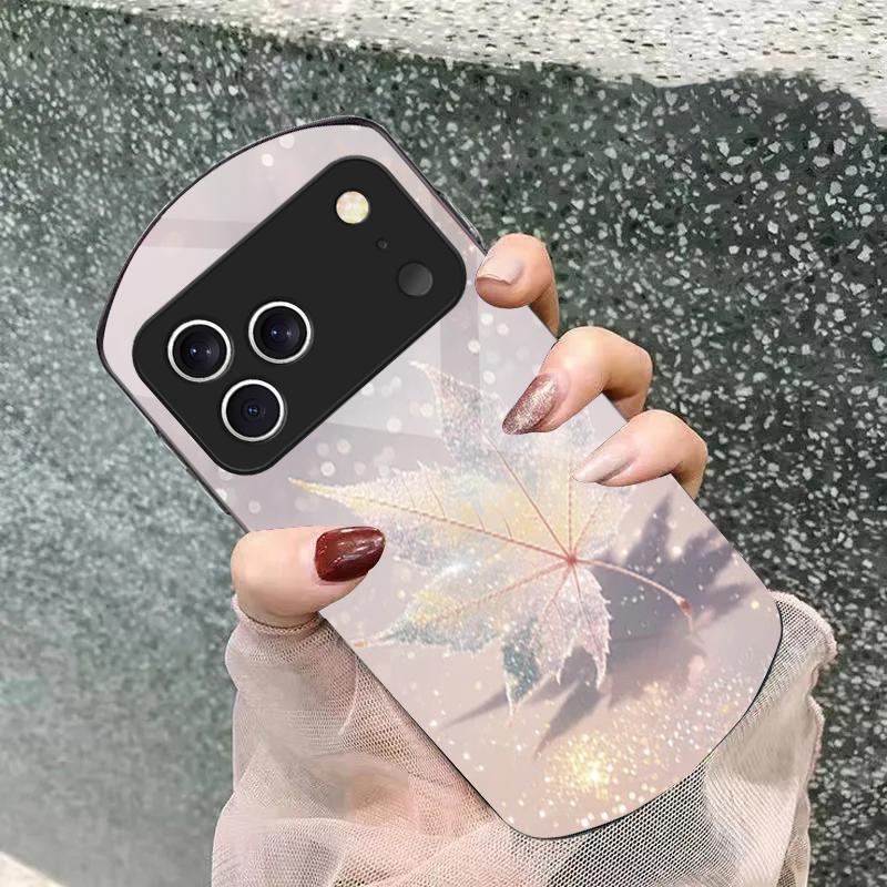 Green Maple Leaf Texture For iPhone 17 16 15 14 Pro 13 Plus 12 mini 11 Pro Max XR X S 7 8 Elliptical Tempered Glass Phone Case