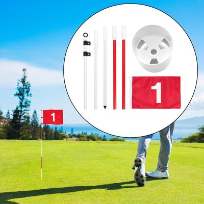 Sada golfových vlajek a jamek