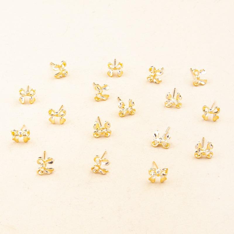 New Alloy Electroplated Temperament Versatile Simple Light Luxury High-end Fresh Small and Fresh Women's Bow Earrings