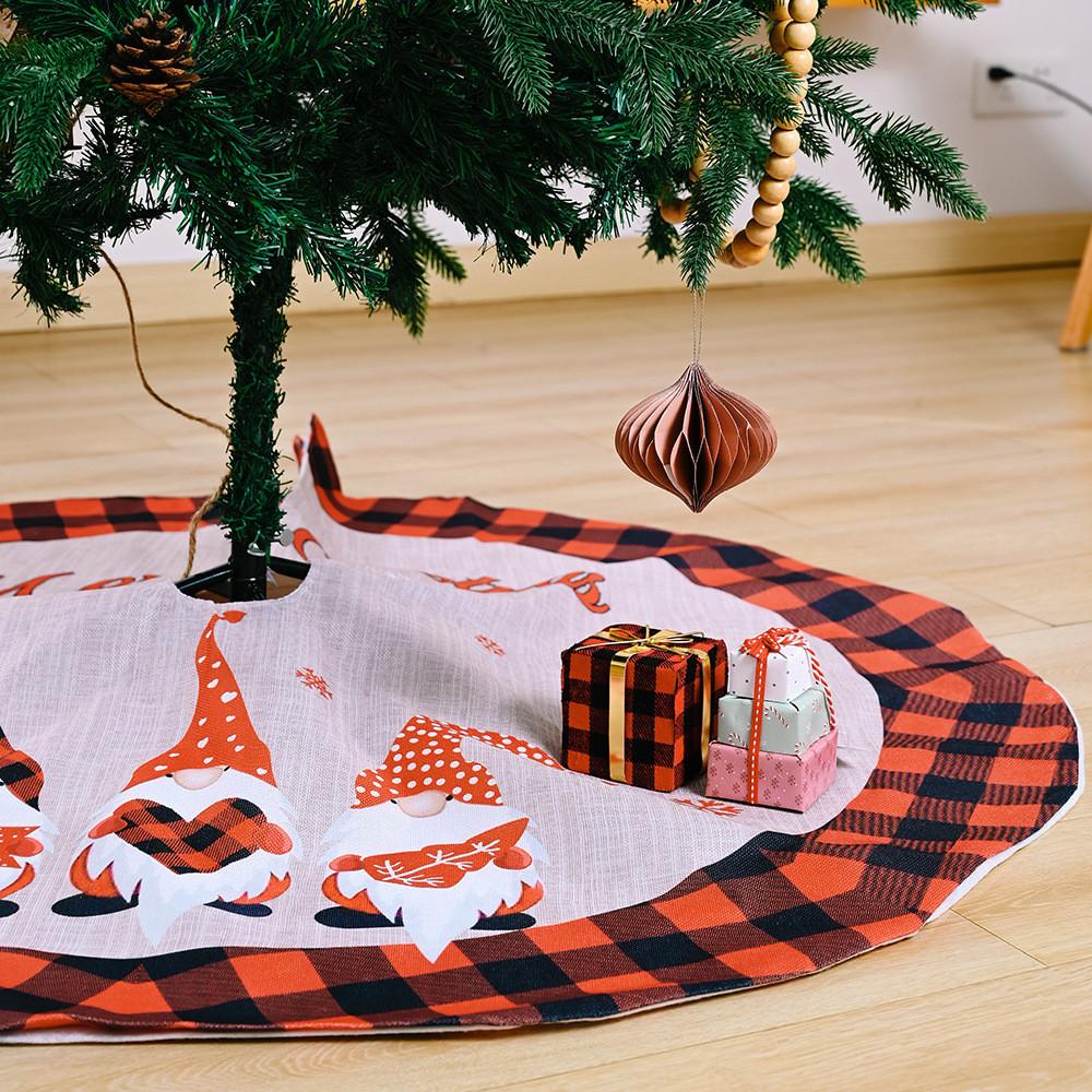 And Red Classic Black Checkered Tree Skirt With Unique Forest Elder Design Ideal For Christmas Celebrations