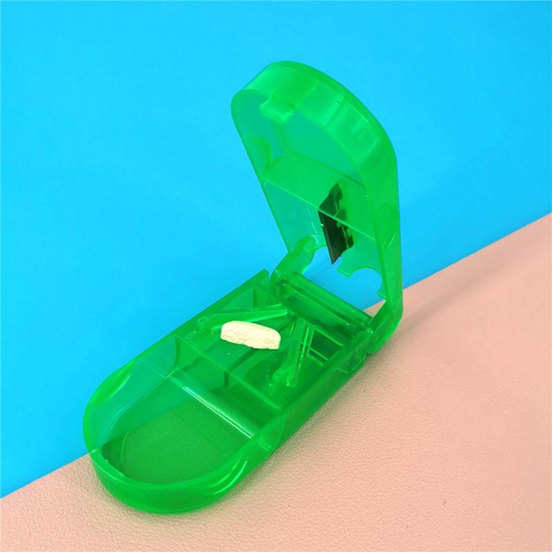 Medicine Box Pill Cutter Portable Drug Box Useful Grinder Splitter Medicine Pill Holder Tablet Cutter Splitter Divider Pill Box зелёный