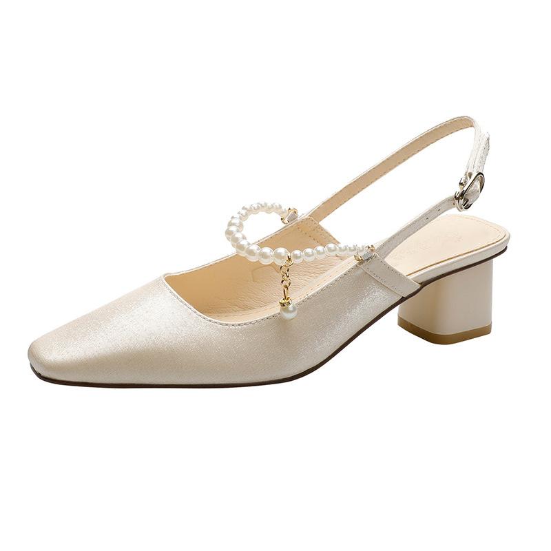 

Korean version of Houkong fairy sandals 2025 summer new square head temperament sandals small fragrant wind bag head thick heel sandals women 39 бежевий