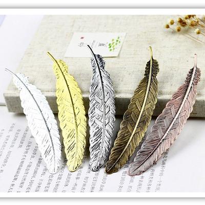 Retro Simple Metallic Material Creative Book Clip Feather Bookmark