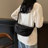 New niche versatile largecapacity shoulder bag going out for leisure popular men's and women's messenger bags baguette bags