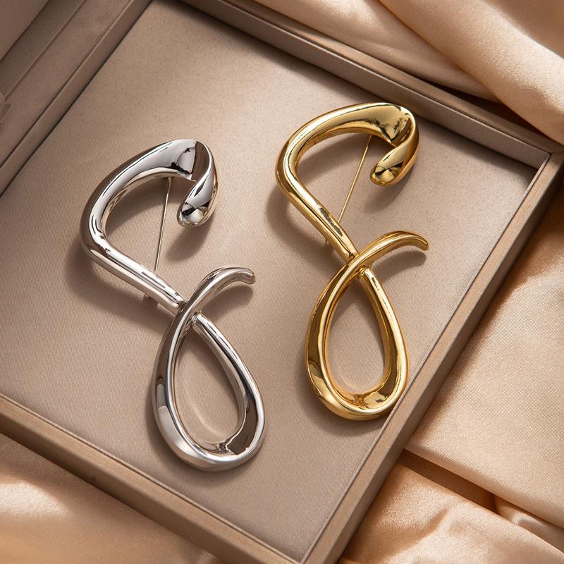 Exaggerated 8 Brooches for Women Men Luxury Exquisite Large Number Brooch Vintage Coat Pin Versatile Clothing Accessories Gift