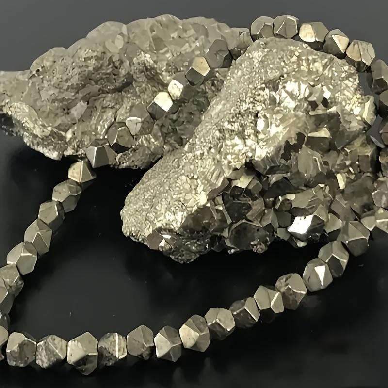 

1 шт. Натуральный пирит (Сидерит) Браслет-оберег «Богатство и защита» из бусин ручной работы - Ювелирное изделие из ромбовидных бусин 8 мм