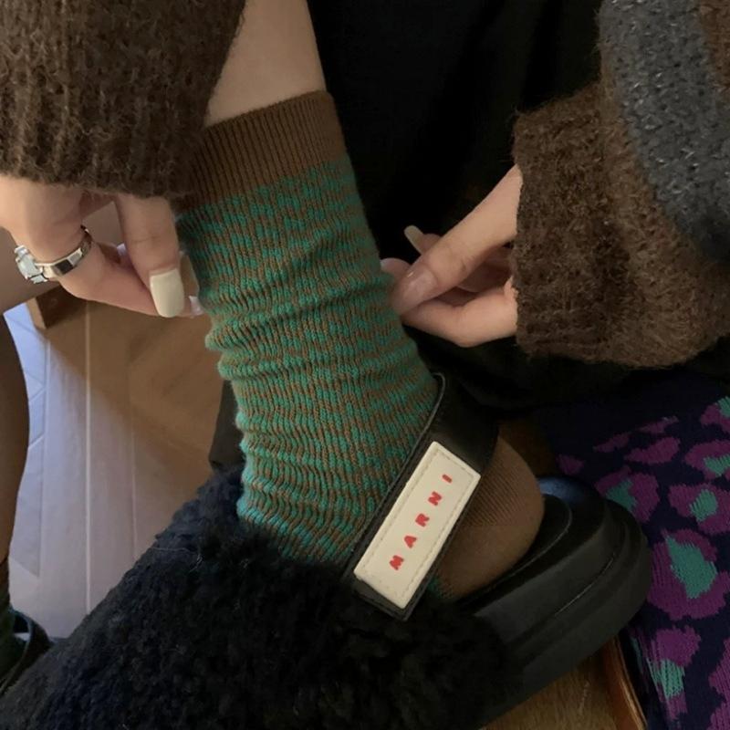 Striped Socks, Women's Mid-calf Socks, Autumn and Winter Pure Cotton Socks, Retro Checkered Spring and Autumn Long Socks, Pile Socks