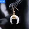 Národní větrná trubka zakřivený měsíc půlměsíc Půlměsíc přírodní křišťálové šperky imitace vinuté zlaté náušnice s rybičkou