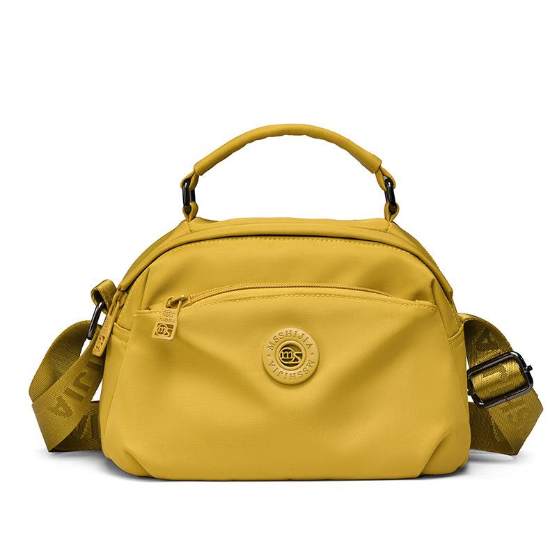 Эта сумка через плечо — легкая, многослойная, стильная и простая женская однолямочная сумка через плечо