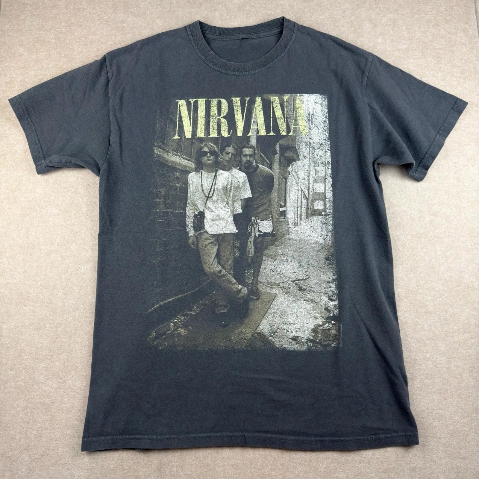 Nirvana Band Tee Shirt Mens S Black Graphic Tee Kurt Cobain Grunge Music Rock 2XL
