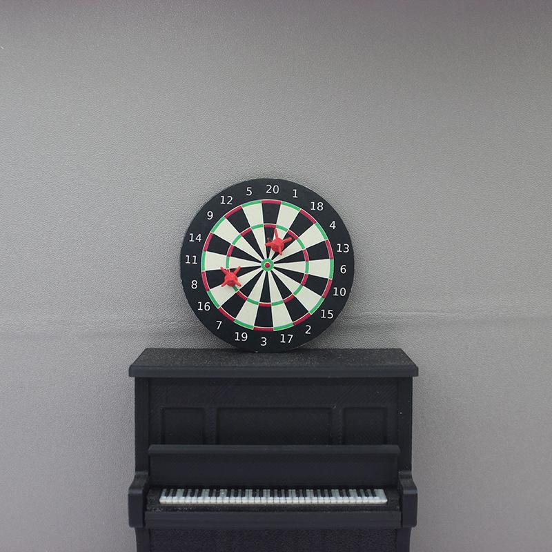 1Set Miniature Maison de Poupée Jeu de Fléchettes Fléchettes Set de Jeu Jouer Maison de Poupée Miniatures Accessoires Décoration Maison Jouet Faire Semblant